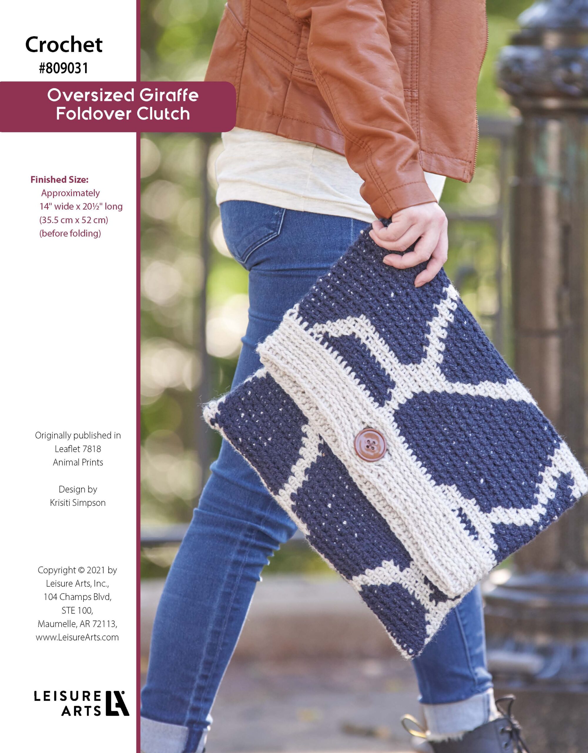 Leisure Arts Animal Prints Oversized Giraffe Foldover Clutch Crochet ePattern